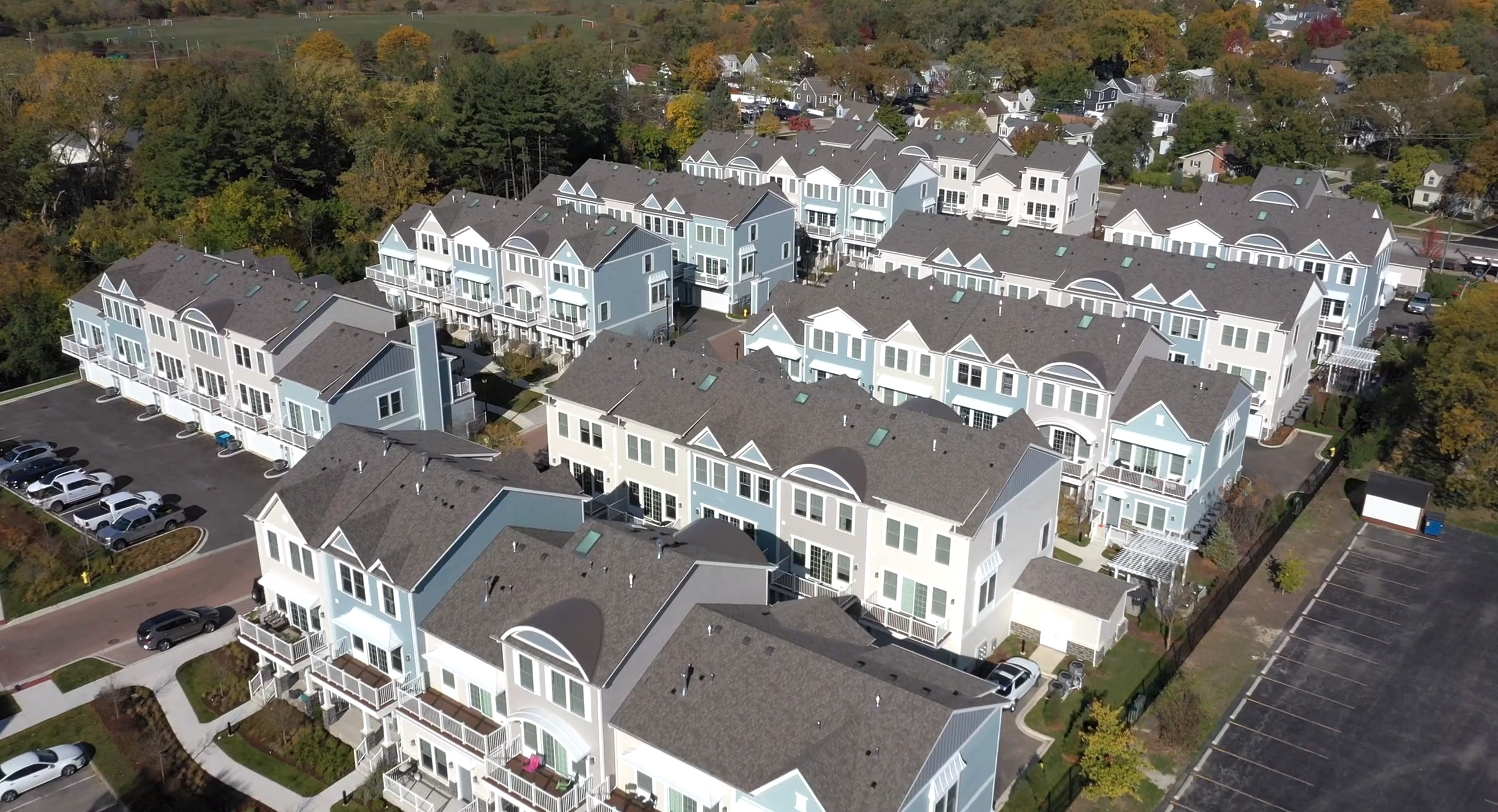 Eldridge Townhomes Elmhurst Short Promo for Nitti Development